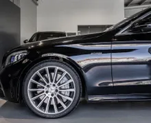 Zunanja slika - Mercedes-Benz C-Razred - C43AMG-4MATIC-KEYLESS-VIRTUAL-PANO-ALCANTARA-19C - 8 - Predogledna slika