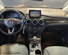 Zunanja slika - Mercedes-Benz B-Razred - B200CDI-NAVIGACIJA-TEMPOMAT-MULTIFUNKCIJA-KAMERA - 10 - Predogledna slika