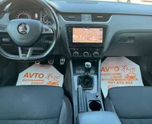 Notranja slika - Škoda Octavia - RS 2.0 TDI-BI-XENON-LED-NAVI-RADAR TEM-PDC-ODLI  268 .. - 11 - Predogledna slika
