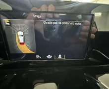 Notranja slika - Mercedes-Benz GLB-Razred - GLB 200 d 4MATIC Avt.NEMŠKI.KAMERA.PANORAMA.NAVI - 15 - Predogledna slika