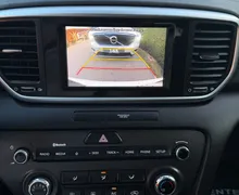 Notranja slika - KIA Sportage - 1.6 CRDI-LED-LIZING ZA TUJCE-TEMPOMAT-KAMERA - 11 - Predogledna slika
