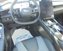 Zunanja slika - Geely Cityray - 1.5 7DCT FWD GK°AKCIJA - 4.000 EUR° - 6 - Predogledna slika