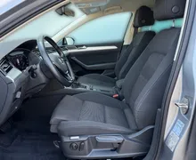 Notranja slika - Volkswagen Passat Variant - 2.0 TDI BMT Connect DSG-SLO-ACC-PDC-Vzvr.kamera... - 7 - Predogledna slika