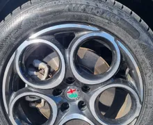Zunanja slika - Alfa Romeo Tonale - 1.3 PHEV 280 Q4 Ti OPREMA + ODLIČNO OHRANJEN - 16 - Predogledna slika