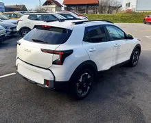 Zunanja slika - KIA Stonic - 1.0 T-GDi 73.6 kW  100 KM  PULSE+ DCT - 3 - Predogledna slika