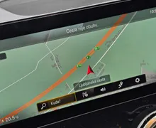 Zunanja slika - Mercedes-Benz GLB-Razred - GLB 180D AVT. LED-VIRTUAL-KAMERA-NAVI-ALU - 16 - Predogledna slika