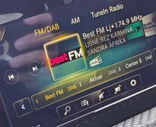 Zunanja slika - Mercedes-Benz A-Razred - A 180D LED-VIRTUAL-NAVI-ALU PLATIŠČA-1.LASTNIK - 16 - Predogledna slika