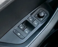 Zunanja slika - Škoda Karoq - 1.5TSI Selection DSG•ACC•KAMERA•LANE•KEYLESS•17C - 14 - Predogledna slika