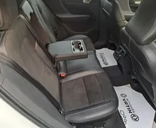 Zunanja slika - Volvo XC40 - T3 AUT R-Design Z ENOLETNIM JAMSTVOM - 5 - Predogledna slika