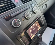 Notranja slika - Volkswagen Touran - 1.6 TDI  7-Sedežev - 10 - Predogledna slika