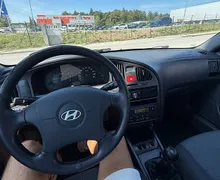 Zunanja slika - Hyundai Elantra - 2.0 CVVT GLS Top-K LEPO OHRANJENO VOZILO - 9 - Predogledna slika