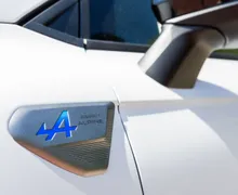 Zunanja slika - Renault Clio - TCe 90 Iconic Esprit Alpine - 5 - Predogledna slika