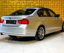 Notranja slika - BMW serija 3: - 318d LCI-STREŠNO OKNO-GRETJE-NAVI-PDC - 10 - Predogledna slika