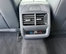 Notranja slika - Volkswagen Passat Variant - 2.0 TDI BMT Business DSG-LED-ACC-Mrtvi kot-Masaža. - 9 - Predogledna slika