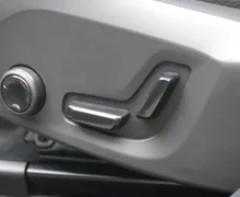 Zunanja slika - Volvo XC60 - B4P Plus Dark Avt. - 8 - Predogledna slika