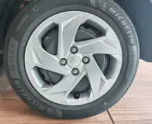 Zunanja slika - Hyundai Bayon - 1.0 T-GDI COMFORT-WINTER-VIDEO - 11 - Predogledna slika
