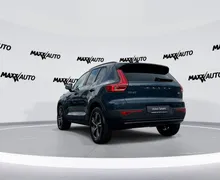 Notranja slika - Volvo XC40 - B3 P Plus Dark Avt. - 7 - Predogledna slika