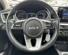 Notranja slika - KIA Ceed - 1.0 T-GDI EX Champion ISG - 14 - Predogledna slika