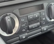 Zunanja slika - Audi A3 - 2.0 TDI DPF ALU PLATIŠČA-KLIMA-SLOVENSKI - 16 - Predogledna slika