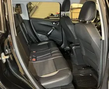 Notranja slika - Peugeot 2008 - 1.2 -LED-NAVI-TEMPOMAT-CROME-ALU-PDC-ODLIČEN... - 12 - Predogledna slika
