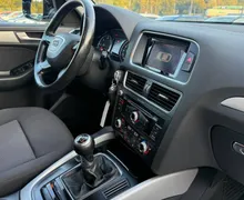Notranja slika - Audi Q5 - quattro 2.0 TDI ROČNI VLEČNA KLJUKA - 11 - Predogledna slika