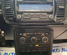 Notranja slika - Volkswagen Beetle - 1.2 TSI Design PANORAMA-GRETJE SEDEŽEV-ALU-TEMP... - 12 - Predogledna slika