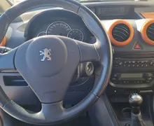 Zunanja slika - Peugeot 1007 - Style 1.4 98964 KM, AVT.KLIMA,2XEL. DRSNA VRATA - 10 - Predogledna slika