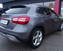 Zunanja slika - Mercedes-Benz GLA-Razred - GLA 180 AVT.-122KM - KOT NOV -NAVI-GRETJE SEDEŽEV - 5 - Predogledna slika