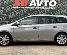 Zunanja slika - Toyota Auris - 1.6 TS+97KW+SLO+ALU+XENON+PRIKLOP+BREZ POLOGA+TOP - 8 - Predogledna slika