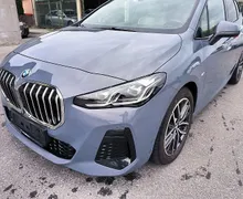 Zunanja slika - BMW Serija 2 - Active Tourer: 223I-AUT.-M-Optik-LED-NAVI-PDC-ALU - 1 - Predogledna slika
