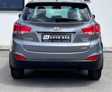 Notranja slika - Hyundai ix35 - 4WD 2.0 CRDi+1.LAST+SLO+NAVI+R.KAMERA - 7 - Predogledna slika
