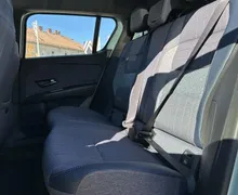 Zunanja slika - Renault 4 E-tech - Techno EV52 110kW - 8 - Predogledna slika