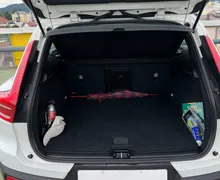 Zunanja slika - Volvo XC40 - T3 Momentum Avt. ACC. LED. NAVI. VZR. KAM. - 7 - Predogledna slika