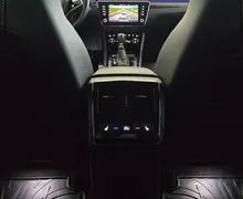 Notranja slika - Škoda Superb - Sportline 2.0 TDI DSG - Matrix.kamera.memory.DCC - 12 - Predogledna slika