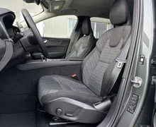 Notranja slika - Volvo XC60 - B5 P AWD Core Avt. - 10 - Predogledna slika