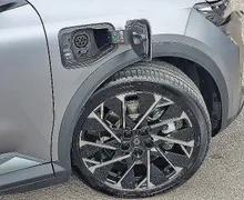 Zunanja slika - Renault Scenic E-tech - Esprit Alpine E-Tech E220 Long Range - 9 - Predogledna slika