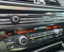 Zunanja slika - BMW Serija 5 - Touring: 525D AVTOMATIK LED-NAVI-GRETJE SEDEŽEV-ALU - 16 - Predogledna slika