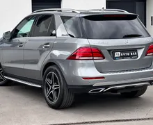 Notranja slika - Mercedes-Benz GLE-Razred - GLE 250 d 4MATIC+SLO+1.LAST+LED... - 8 - Predogledna slika