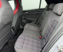 Notranja slika - Volkswagen Golf - 2.0 TSI BMT GTI DSG-SLO-19 COL-ACC-Mrtvi kot-Kam.. - 11 - Predogledna slika