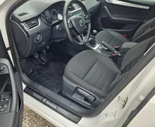 Notranja slika - Škoda Octavia - Combi 1.0 TSI  1.LASTNIK  SLO  LED KLJUKA - 8 - Predogledna slika
