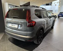 Zunanja slika - Dacia Jogger - 1.0 TCe 110 Extreme + zimske gume - 4 - Predogledna slika