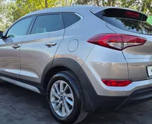 Zunanja slika - Hyundai Tucson - 1.6 GDI PREMIUM LED-KAMERA-NAVI-ALU-SLOVENSKI - 6 - Predogledna slika