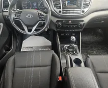 Zunanja slika - Hyundai Tucson - 1.7 CRDi 116ks °LED° °TEMPOMAT°°16-COL° - 9 - Predogledna slika