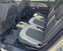 Notranja slika - Citroën C4 SpaceTourer - BlueHDi Avt. NAVI KAMERA 7 SEDEŽEV. - 16 - Predogledna slika