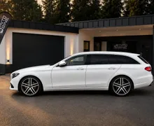 Zunanja slika - Mercedes-Benz E-Razred - E 220 D•AVANTGARDE•9G•VIRTUAL•HEAD UP•LED•NAVI... - 5 - Predogledna slika