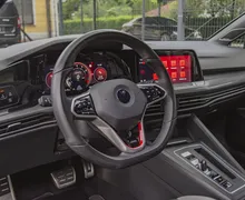 Zunanja slika - Volkswagen Golf - 2.0 TSI GTI-LED-ACC-H-K-HLAJ-MEM-KAM-19C - 7 - Predogledna slika