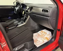 Notranja slika - VW T-Roc - 2.0 TDI-AVT-ACC-NAVI-LED-110KW-MRTVI KOT-GRETJE .. - 11 - Predogledna slika