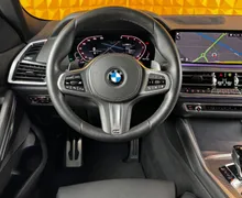 Notranja slika - BMW serija X6: - xDrive30d M Sport-HLAJENJE-360-VIRTUAL-AMBI... - 12 - Predogledna slika
