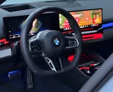 Notranja slika - BMW serija 5: - 540d xDrive|SALONSKI|Iconic|AV|Pano|ACC|B W| - 11 - Predogledna slika