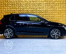 Notranja slika - Volkswagen Golf - 2.0 TDI AUT.-LED-VIRTUAL-MASAZA-MEMORY-GRETJE - 12 - Predogledna slika